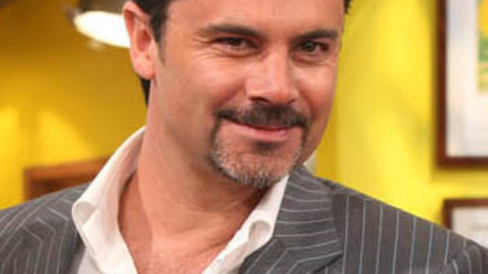 Felipe Camiroaga, animador de televisión chileno